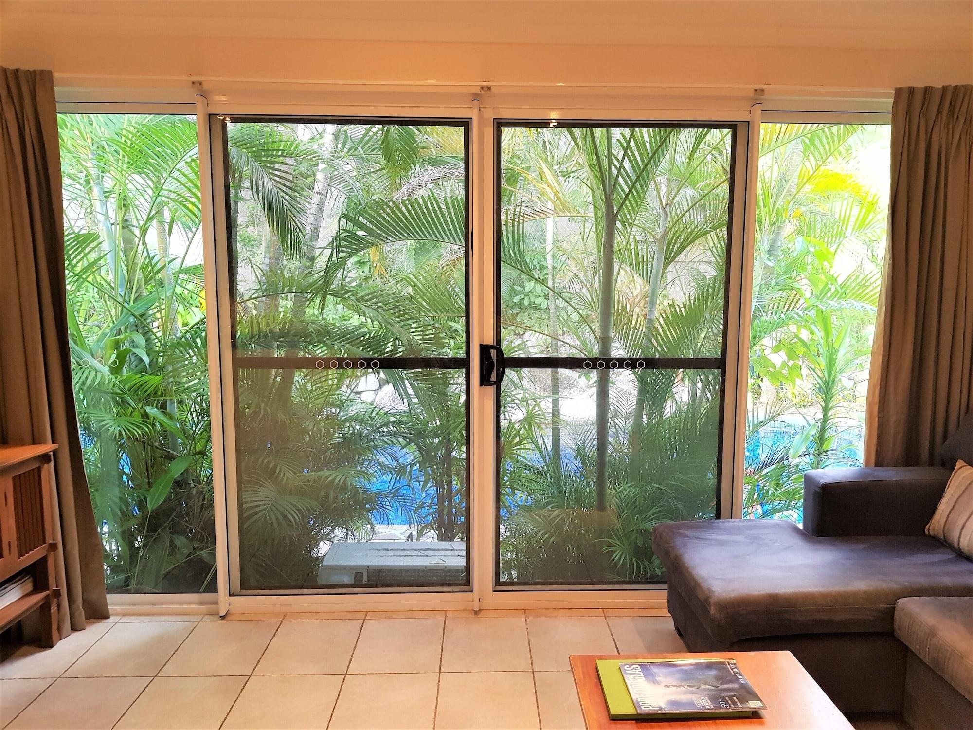 Coral Sea Villas Port Douglas Exterior photo