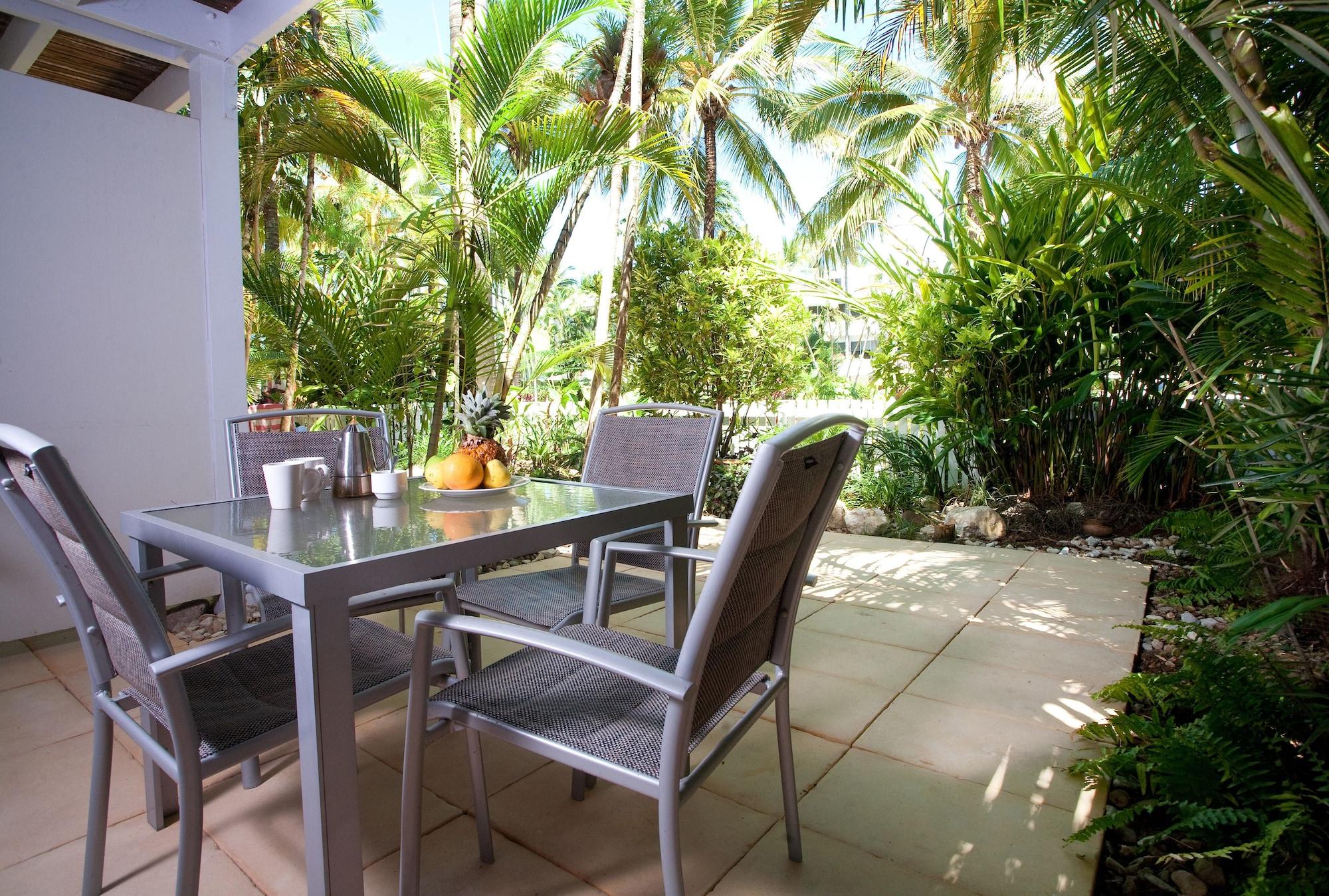 Coral Sea Villas Port Douglas Exterior photo