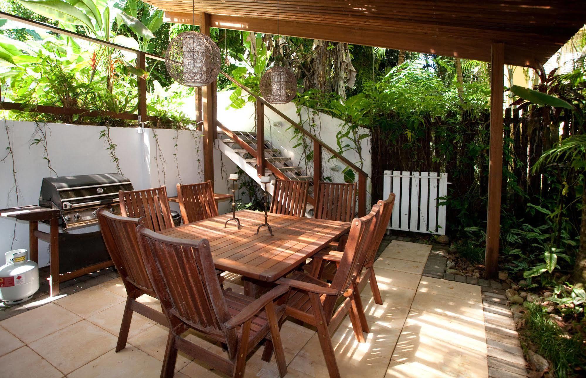 Coral Sea Villas Port Douglas Exterior photo